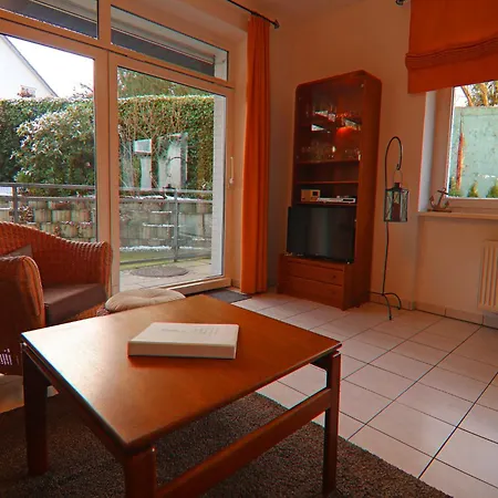 Stylish Ground-floor Daire